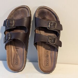 BIOTIME, Men’s Sandals in Brown/Brown. Size: 9. Cork Soles. 2 Buckles